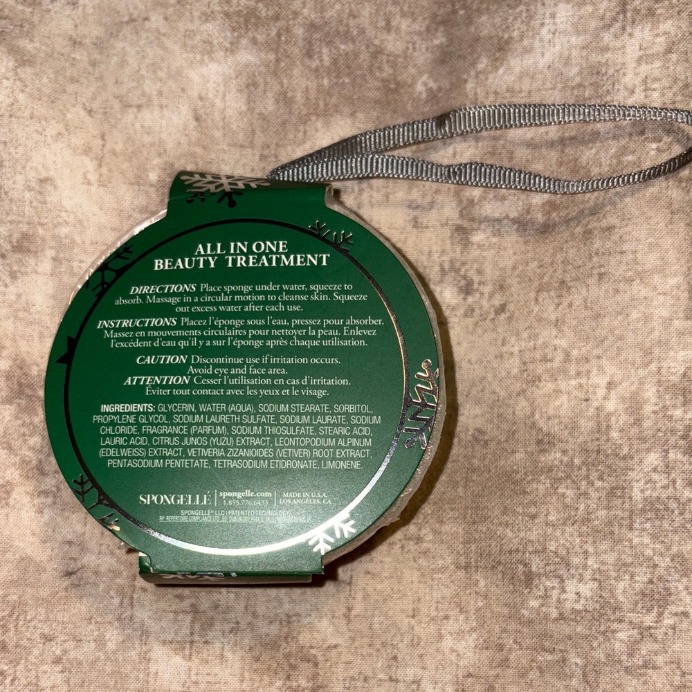 Spongelle Peppermint Holiday Body Wash Buffer - Picture 2 of 2